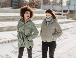 Pregnancy Winter Coats 2026: Warmth & Versatility